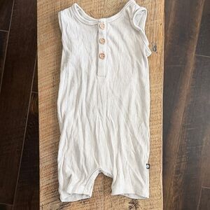 Kyte baby - Ribbed Sleeveless Shortall